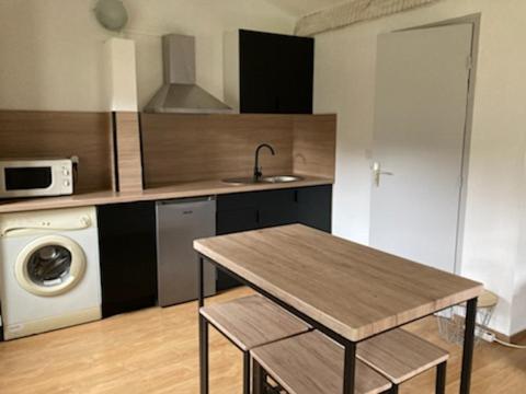 Campita Hotel Omessa Екстериор снимка