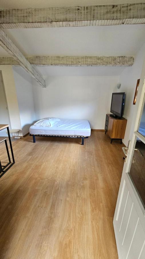 Campita Hotel Omessa Екстериор снимка
